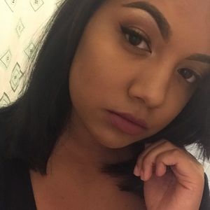 Meet your Posher, Nellie